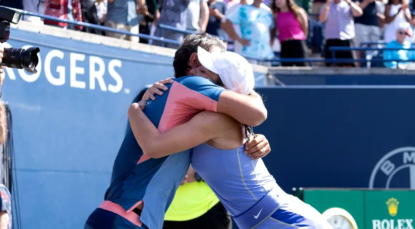 Emoționant! Cum au fost surprinși Simona Halep și Patrick Mouratoglou la Toronto, după primul titlu câștigat împreună | VIDEO