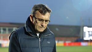 Face Mihai Rotaru echipa la Universitatea Craiova? Reacția lui Eugen Neagoe, fostul antrenor din Bănie. „Vă spun cum a fost”