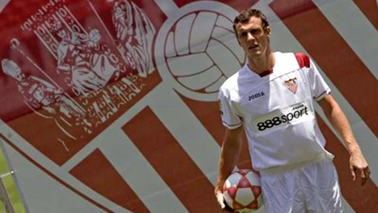 Squillaci a semnat cu Sevilla