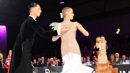 Rutina plină de sacrificii a românului care a ajuns campion mondial la dans sportiv: „Mă trezesc la 5:45, fac 30 de minute de exerciții acasă și apoi 4 ore de antrenament”