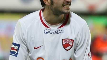 Ropotan, pieton?** "Avem suspiciuni față de modul în care și-a luat permisul!"