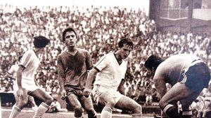 INEDIT: Până să devină un mare fotbalist, Cîrțu a fost voleibalist!