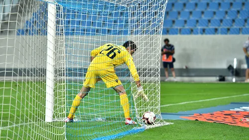 Penedo, cu capul în pământ după meciul cu Viitorul. Portarul lui Dinamo pare resemnat cu privire la play-off: 