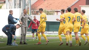 Louis Munteanu, pe urmele lui Adrian Ilie și Adrian Mutu! 9 jucători români se pot lăuda că au marcat de trei ori într-un meci oficial la tineret. SPECIAL