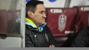 EXCLUSIV | Ionel Ganea: "Trebuia dat afară de mai devreme!". Strategie greșită pentru CFR Cluj: "Conceicao? Malaxor de jucători tineri!"
