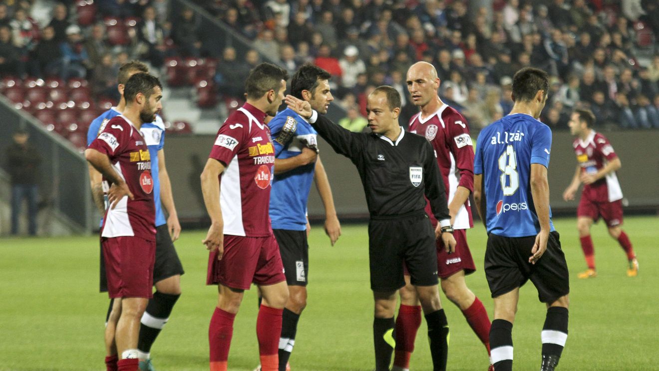 EXCLUSIV | Povestea nebună din spatele unui transfer legendar la CFR: "Am stat până la șase dimineața, am băut șapte cafele. L-am luat, apoi m-a sunat și mi-a zis că are și un cumnat care joacă fotbal". Top 3 cele mai bune mutări ale lui Mureșan în Gruia