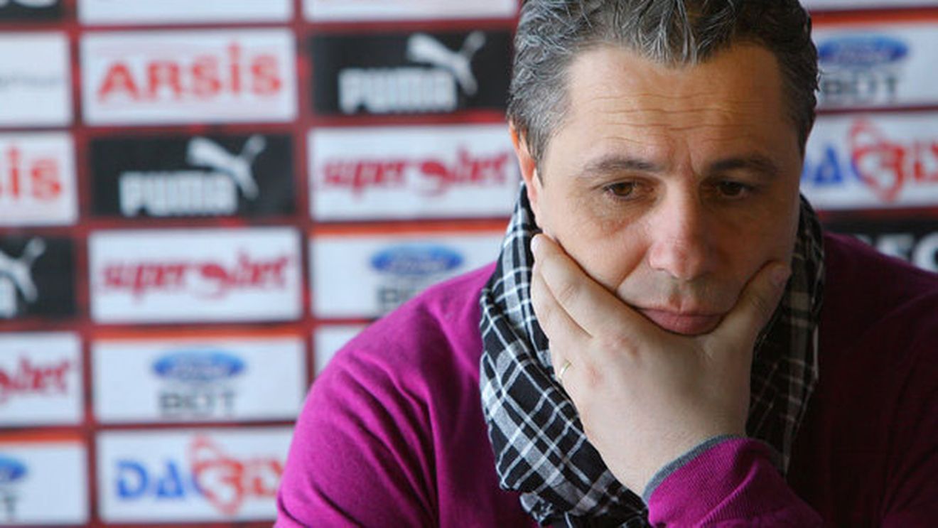 Șumudică: "Rapid se va bate la titlu la anul! Rada a demonstrat că e un antrenor bun"