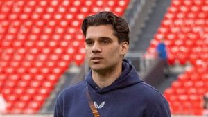 Transferul lui Ianis Hagi se încinge: „I-a făcut ofertă”