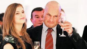 Paszkany, mai "subțire" decât Borcea!** Ce pensie alimentară trebuie să plătească boss-ul CFR-ului celor doi copii