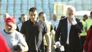 "U" a plecat în cantonament fără Ganea! Variantă surpriză pentru "șepcile roșii"