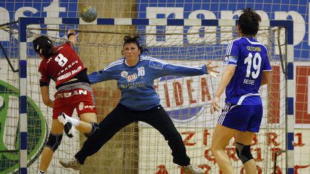 Vâlcea respiră aer european! Larvik-Oltchim 25-27