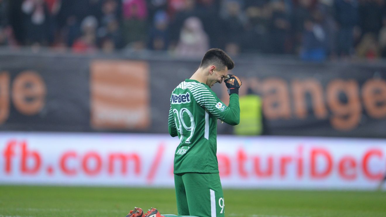 Andrei Vlad, OUT din poarta FCSB-ului. Gigi Becali a făcut anunțul: "Săracul copil..."