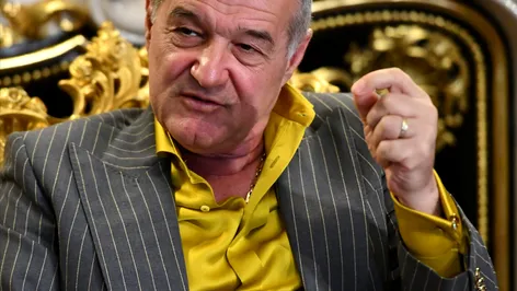 Cele mai rare imagini cu Gigi Becali și soția sa. Miliardarul din Pipera, tandru și romantic cu femeia pe care a luat-o de nevastă acum 30 de ani: a scos-o la restaurant și s-a „ghidușit” ca un adolescent