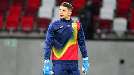 Mihai Eșanu, student model! Portarul lui Dinamo nu a neglijat școala, iar profesorii îl laudă: „A venit la absolut toate lecțiile chiar dacă era în cârje!”  | VIDEO EXCLUSIV