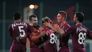 Sabău e la mâna lui Copos:** "Dacă nu mai are încredere, să îmi spună! Nu trebuie să îmi dea niciun ban!" Ce zice de victoria de la Severin