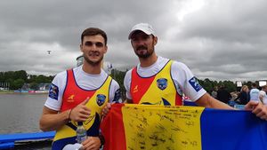Marius Cozmiuc, vicecampion olimpic la canotaj, nu iartă nimic! Este cel mai bun la un sport foarte iubit, altul decât canotajul: „Toți colegii se luptă să mă învingă" | SPECIAL