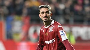Transferul de 3.000.000 de euro, un pas mai aproape sau unul mai departe pentru plecarea lui Albion Rrahmani de la Rapid la Rangers?!
