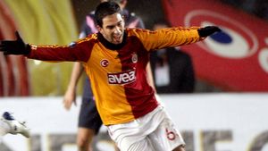 Arda Turan vrea la Liverpool:** "Îmi place tricoul lor!"