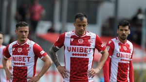 Străinii fac haos în vestiarul lui Dinamo! Boicotul plănuit chiar înaintea barajului de totul sau nimic cu U Cluj