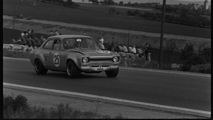 Cum a ajuns un banal Ford Escort din 1976 să coste 320.904 euro și să fie mai scump decât un Lamborghini Temerario nou