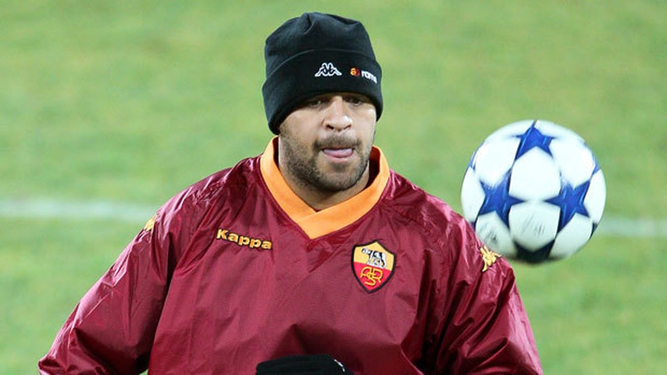 Adriano a realizat o triplă nedorită: a fost ales din nou Bidonul de Aur! Vezi pe ce loc s-a clasat Mutu