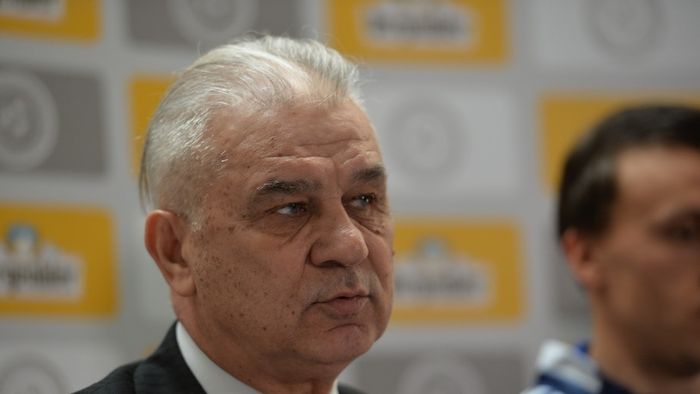 Iordănescu se teme că tricolorii vor aborda relaxați jocul cu Feroe: "Principala noastră problemă ar fi să ne concentrăm"