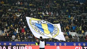 Turcul taie în carne vie și mai dă afară un fotbalist de la Petrolul Ploiești! Milionarul a dat undă verde pentru „curățenie” în lot