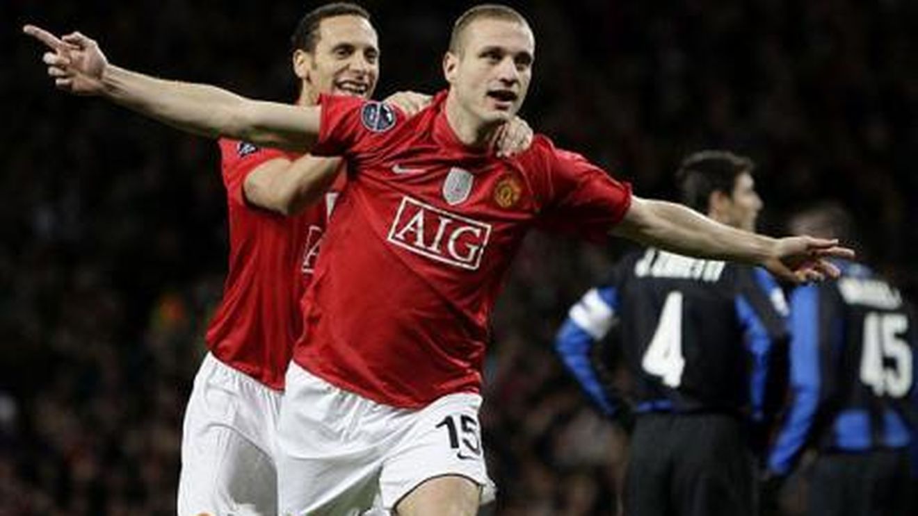 E Real! Vidic, aproape de Madrid!