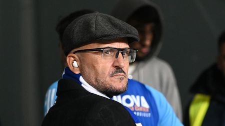 O nouă lovitură pentru Adrian Mititelu, aflat în război public cu fiul său: ANAF i-a pus sechestru pe 6 mașini patronului de la FC U Craiova! Două dintre acestea sunt limuzine BMW