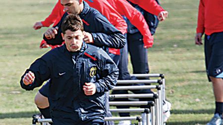 Rădoi poate juca 90 de minute