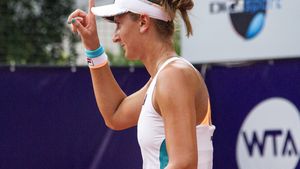 Primul meci, prima victorie românească la turneul de la Shenzhen! Irina Begu nu i-a lăsat nicio șansă adversarei din turul I