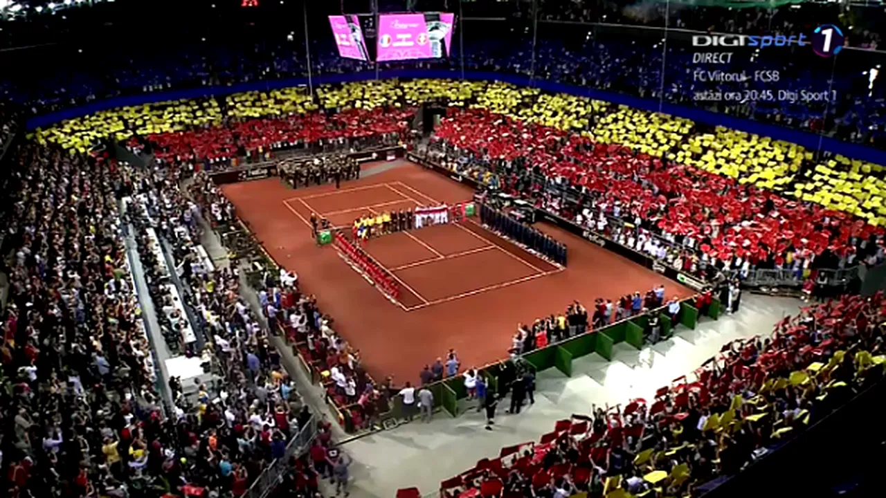 FOTO & VIDEO | Moment superb în Sala Polivalentă din Cluj, înainte de meciul Simonei Halep! Scenografie specială pregătită de cei 10.000 de fani prezenți la meci