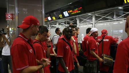 "Câinii" au plecat în stagiul de pregătire din Franța