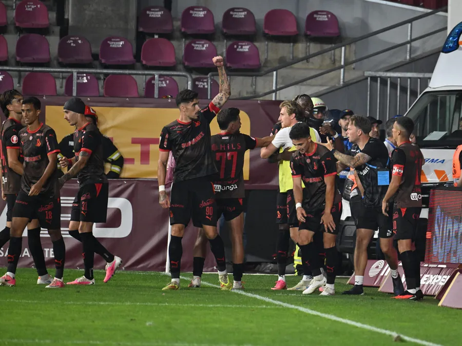 cati-dinamovisti-au-prins-echipa-etapei-5-dupa-victoria-din-giulesti-si-cu-cine-lupta-la-titlul-de-cel-mai-bun-jucator-al-rundei-in-superliga:CORVINUL HUNEDOARA-FC CFR 1907 CLUJ, SUPERLIGA SUPERBET (16.08.2026)