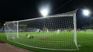 Rămân și fără cel mai VALOROS jucător din lot!** Transferul care poate RĂ‚PUNE DEFINITIV "U" Cluj! E IUBIT de fani, dar e așteptat în străinătate