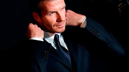 Beckham, sex în grup? Vezi ce sumă ar fi plătit starul englez!