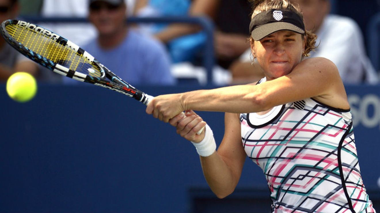 Imagine fabuloasă după succesul superb contra Canadei. Dulgheru a revenit de la 3-6, 2-4, apoi a făcut asta în vestiar. FOTO GENIAL