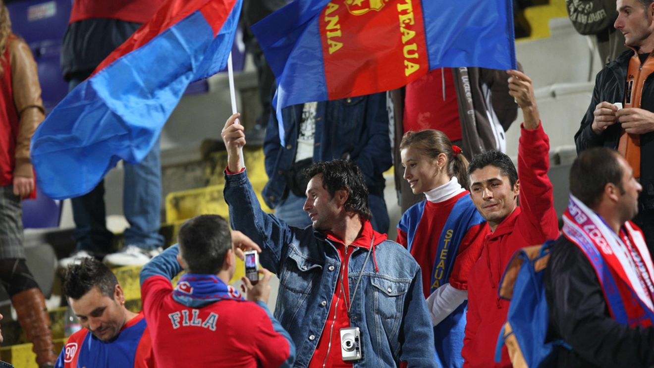 FOTO / Fanii Stelei prezenți în număr mare la Firenze