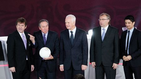 Se tem de un complot bosniaco-albanez!** Vezi obiectivele negocierilor!