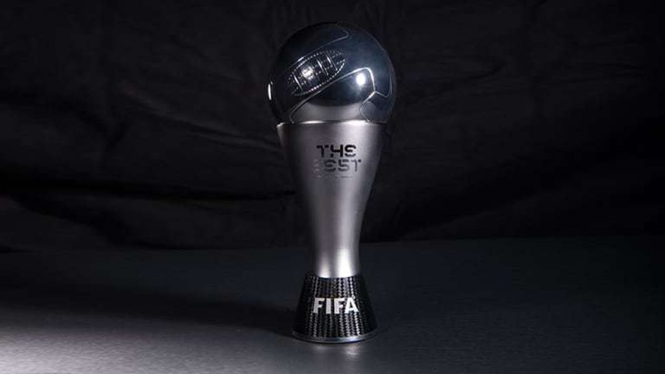 FIFA a ales nominalizații pentru trofeul de cel mai bun antrenor al sezonului. Cele 11 nume propuse