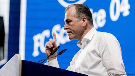 Incredibil! Fiscul din Iași îl somează pe miliardarul lui Schalke 04 să-și achite datoriile din România! Ce sumă trebuie să plătească germanul