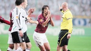 Încă un transfer pentru Rapid!** Și-au mai luat un asistent de "chirurg": Novica Maksimovic