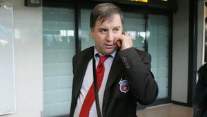 "Dinamo va avea meciuri grele cu Gaz Metan și Otopeni!"