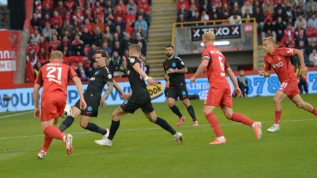 Aberdeen - FCSB 2-2, în manșa tur a play-off-ului Europa League. Campioana României a avut 2-0, dar a jucat 50 de minute în inferioritate