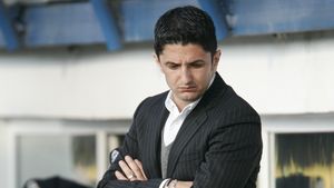 "Copos nu știe să fie alături de cei care au făcut istorie la Rapid"