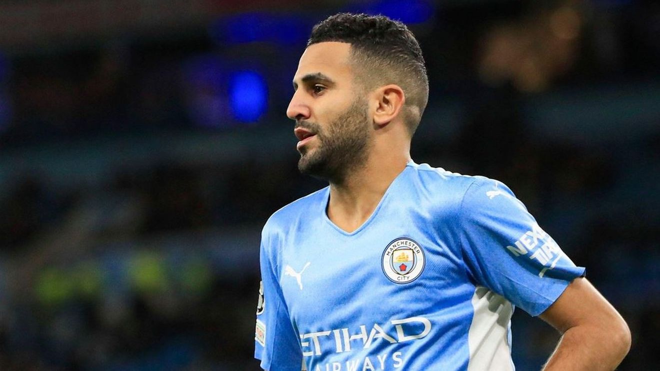 Șoc la campioana Premier League: Riyad Mahrez e la un pas să se transfere de la Manchester City!