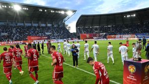 Corvinul nu mai joacă la Sfântu Gheorghe în cupele europene. Anton Heleșteanu dezvăluie cum s-a produs schimbarea și cum decurg pregătirile pentru participarea în Europa League