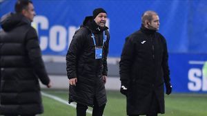 Corneliu Papură, debusolat după trei meciuri fără gol marcat de Craiova: „A fost un hazard continuu!”