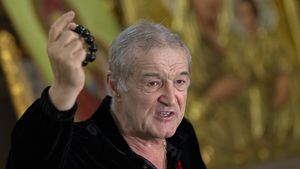 Reacția incredibilă a lui Gigi Becali, după ce CCR a anulat alegerile prezidențiale. S-a terminat totul pentru miliardar: „Până acum eram nebun”