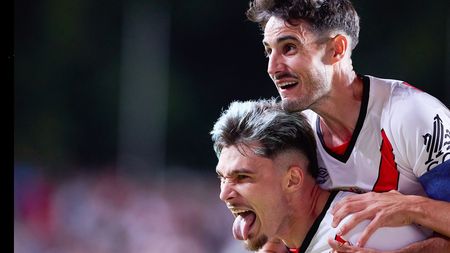 Oferta Barcelonei pentru Andrei Rațiu. Un jucător e băgat în afacere